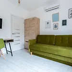 Apartmán Romantic Apartments- View Of The Town Hall