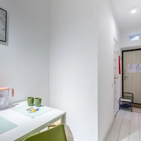 Romantic Apartments- View Of The Town Hall * Lviv